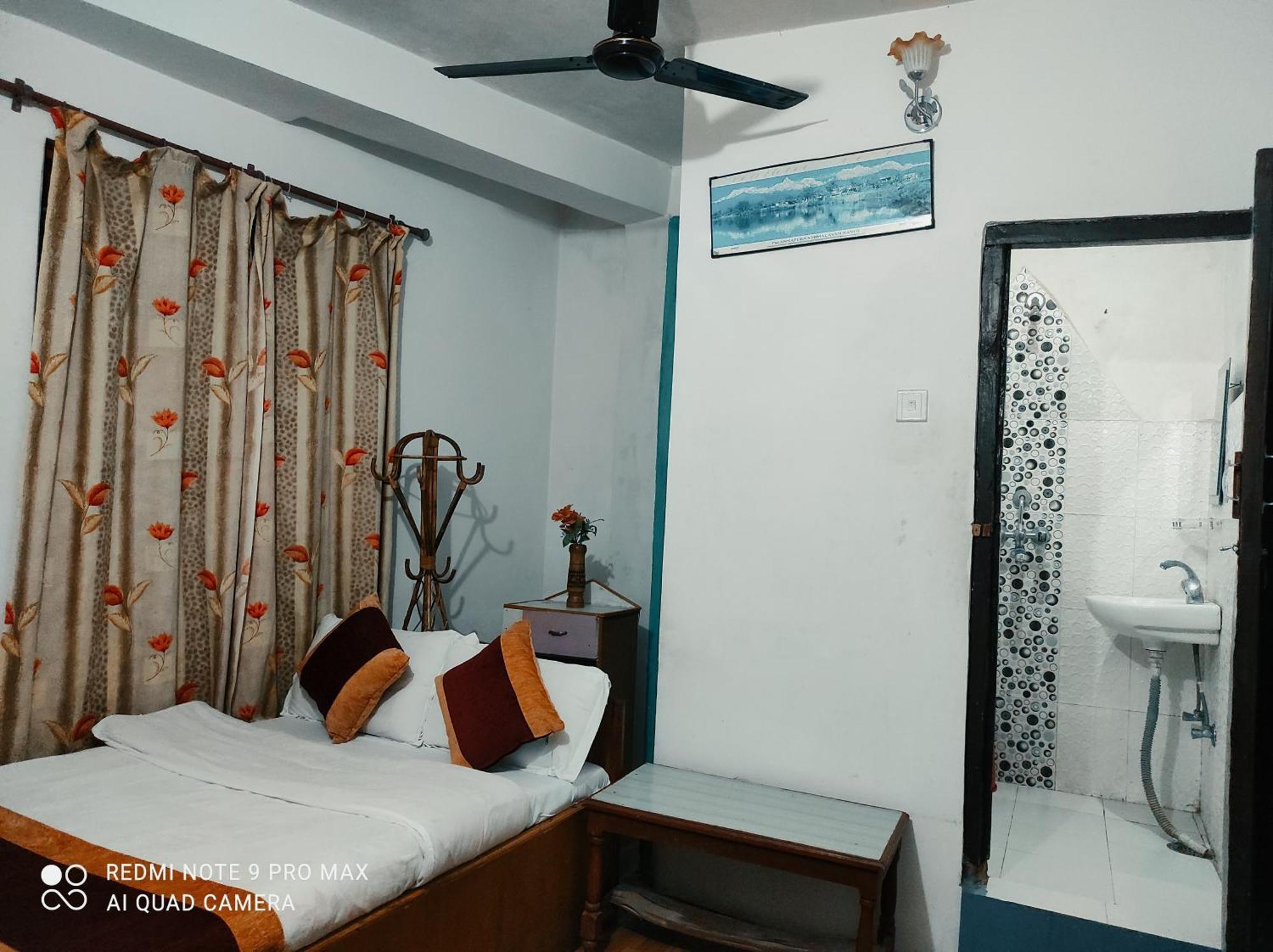 Lake View Lodge Sarangkot Pokhara Chambre photo
