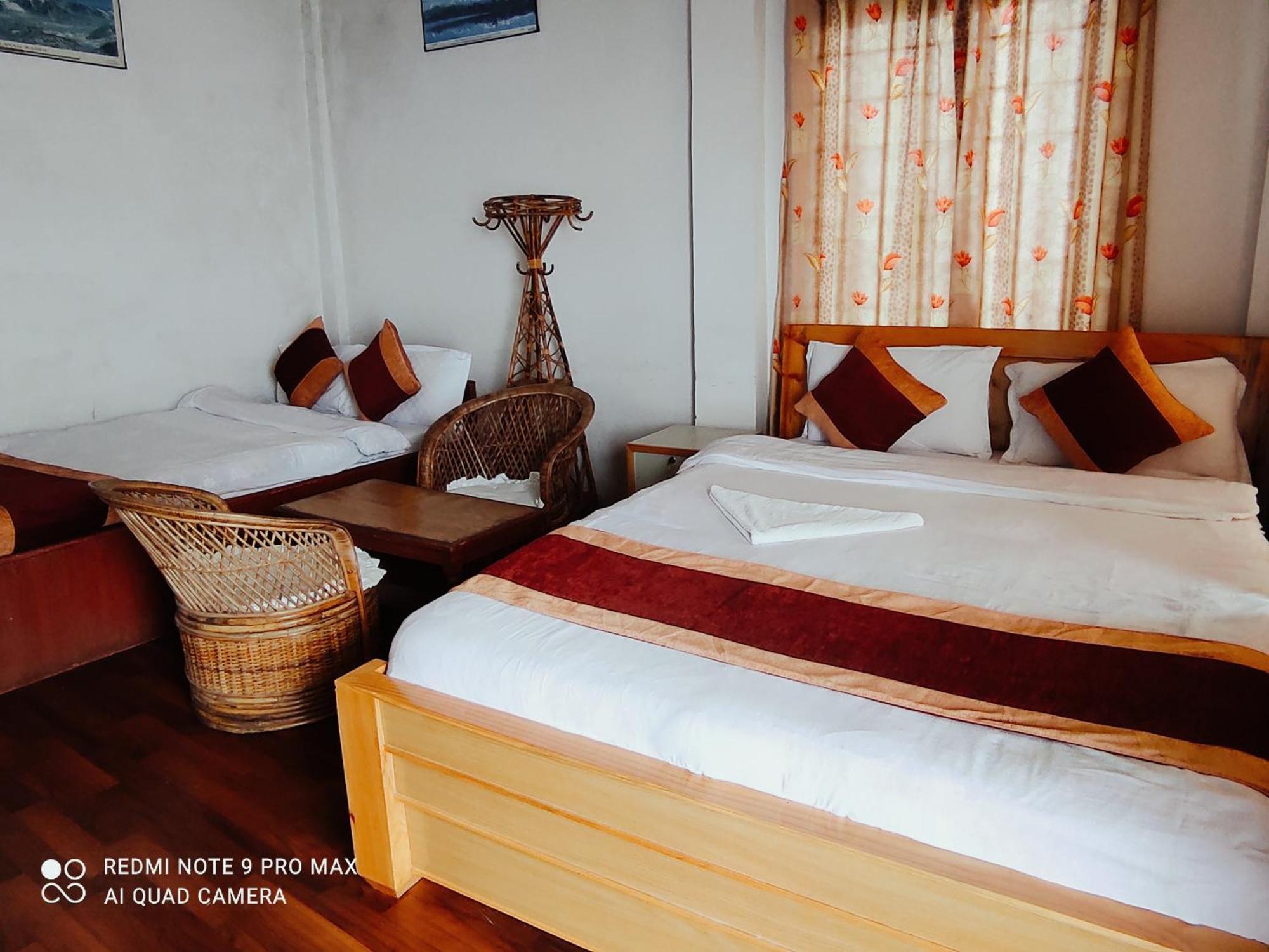 Lake View Lodge Sarangkot Pokhara Extérieur photo